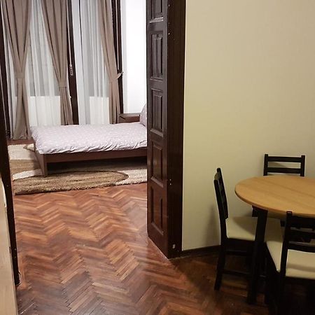 Cosy studio-apartament Oradea Exterior foto