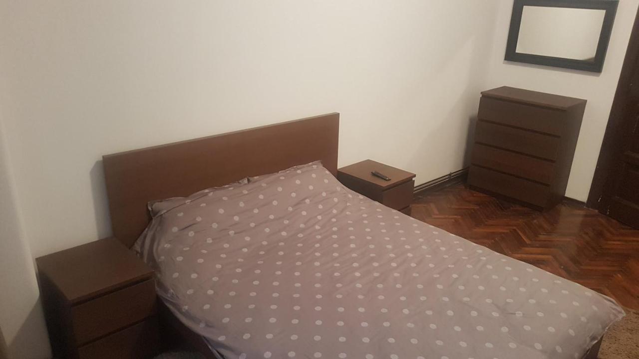 Cosy studio-apartament Oradea Exterior foto